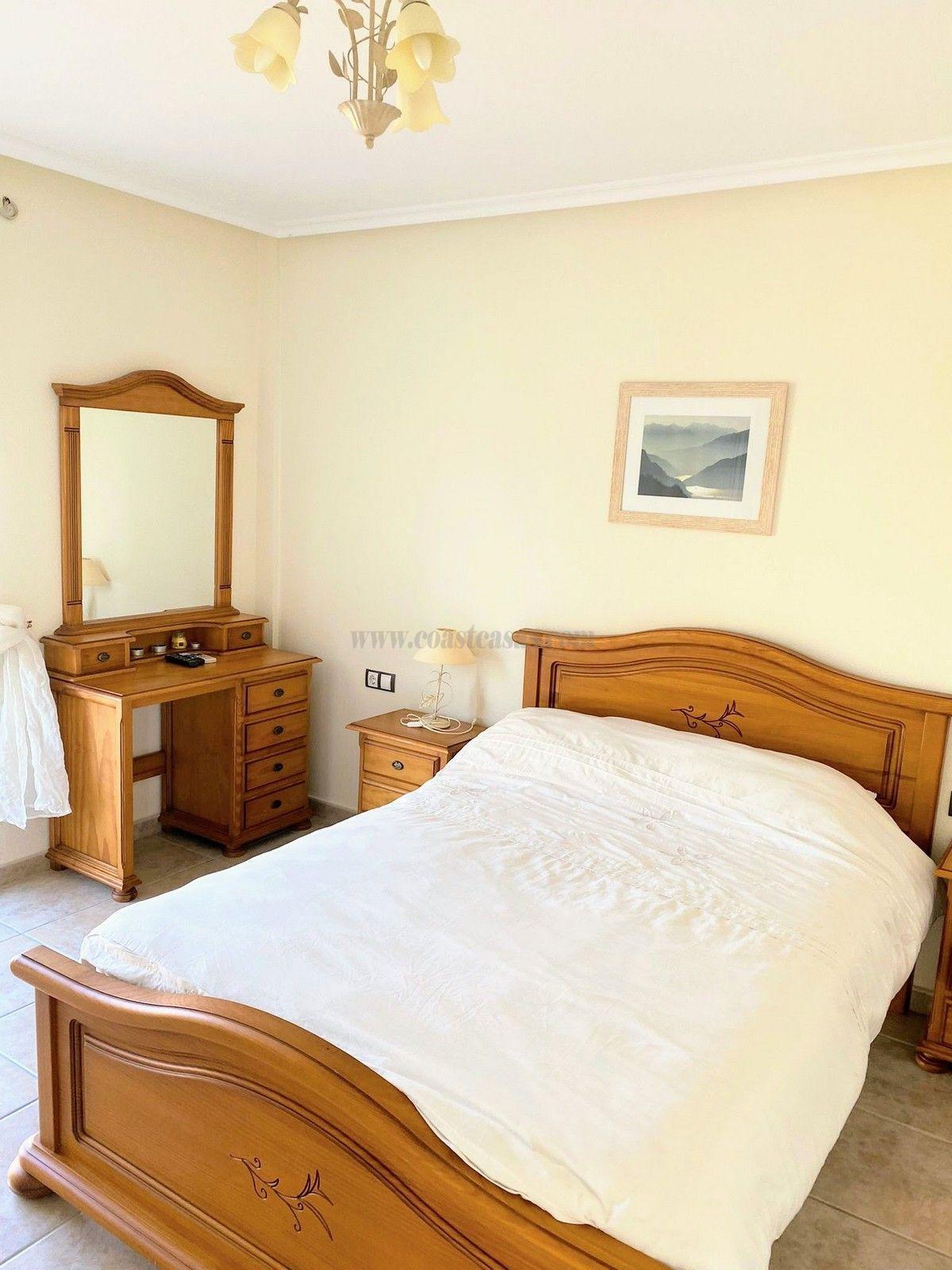 For sale of chalet in Villamartín