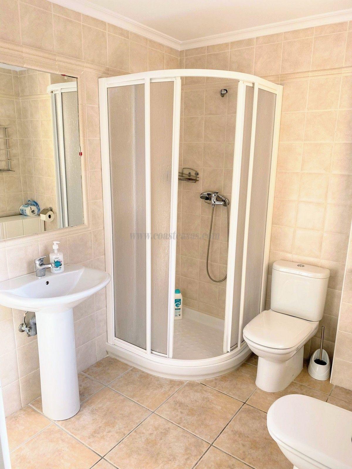 For sale of chalet in Villamartín