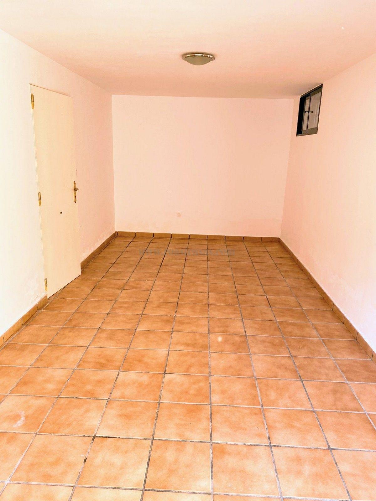 For sale of chalet in Villamartín