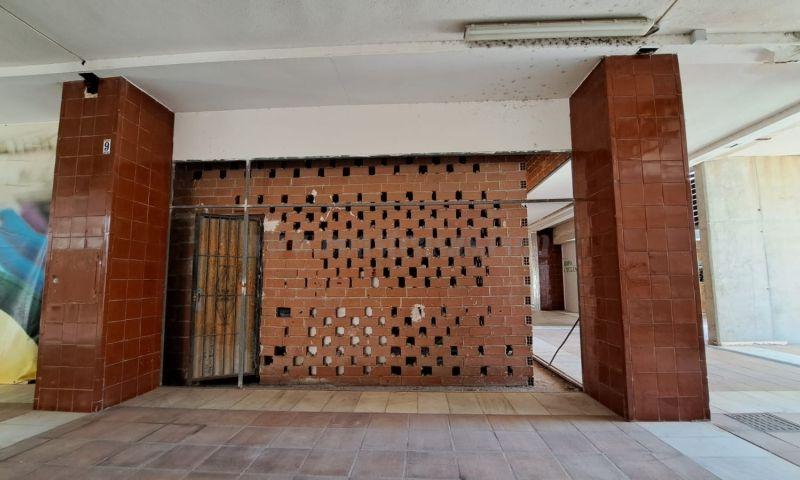 For sale of commercial in Orihuela Costa