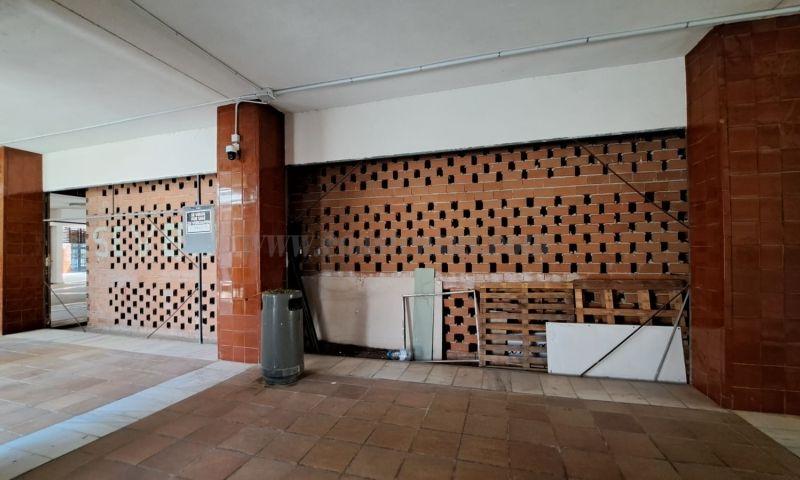 For sale of commercial in Orihuela Costa