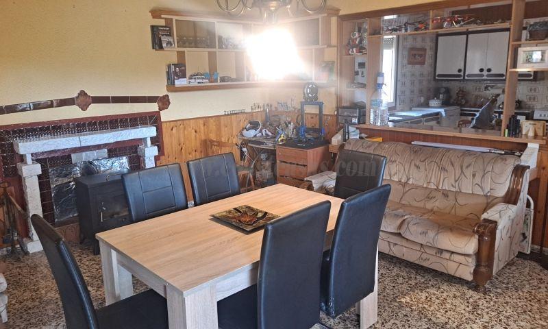 For sale of villa in Hondón De Las Nieves