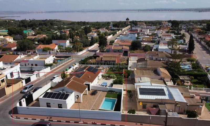 For sale of villa in Torrevieja