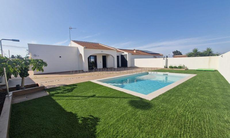 Köp av herrgård i Torrevieja