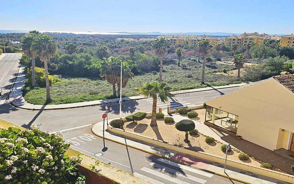 For sale of apartment in Orihuela Costa