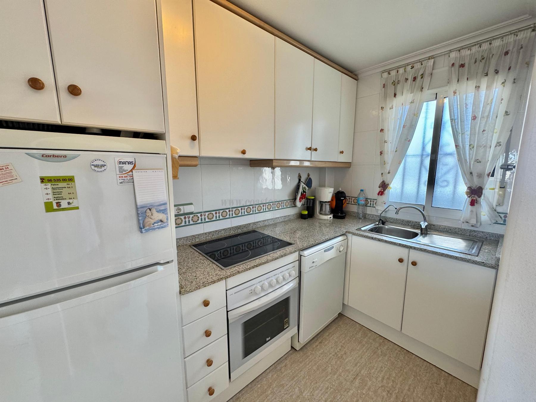 For sale of apartment in Almoradí