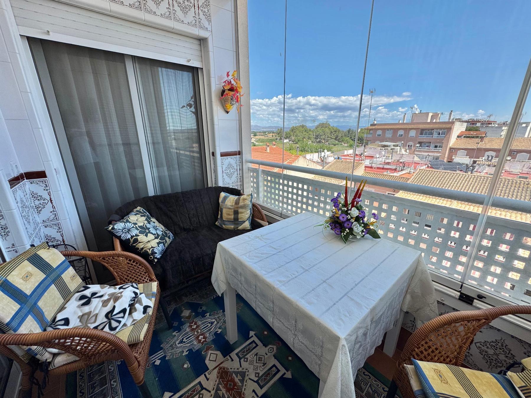 For sale of apartment in Almoradí