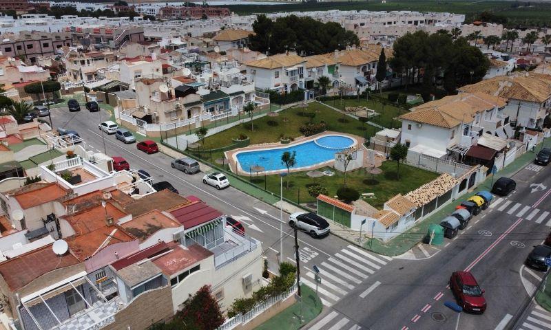 For sale of duplex in 