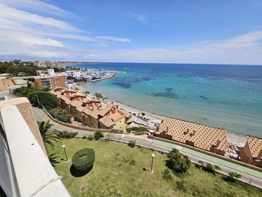 For sale of apartment in Orihuela Costa