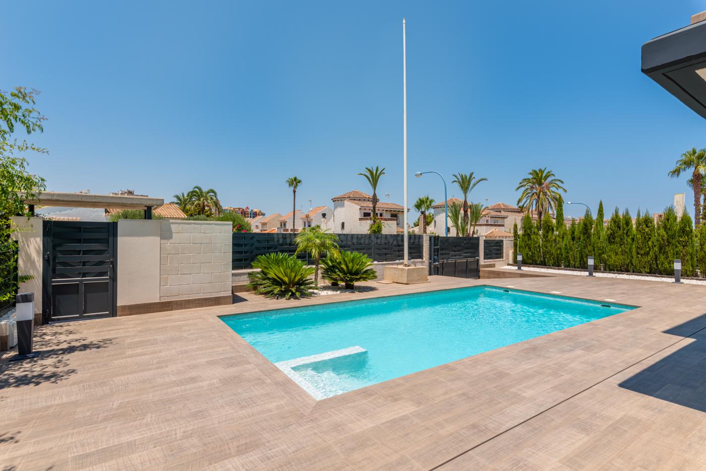 For sale of villa in Cartagena