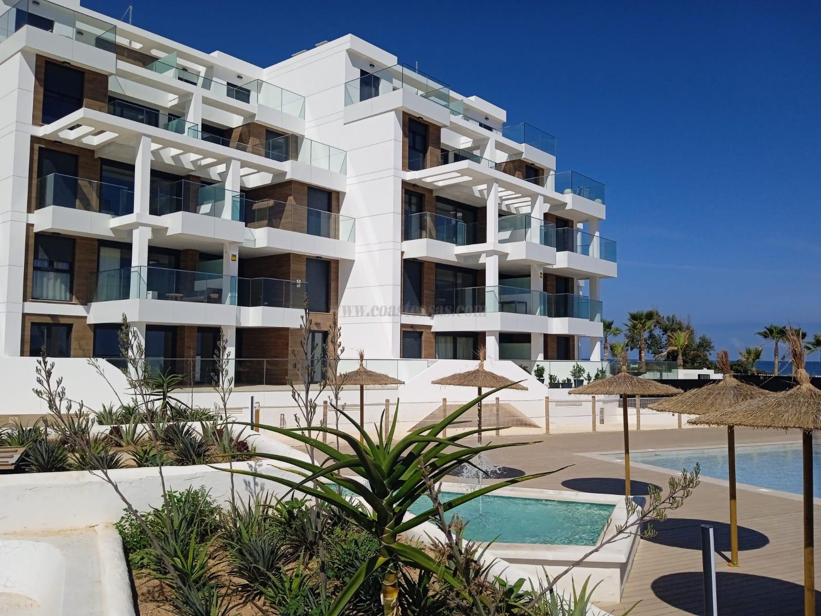 For sale of ground floor in Dénia