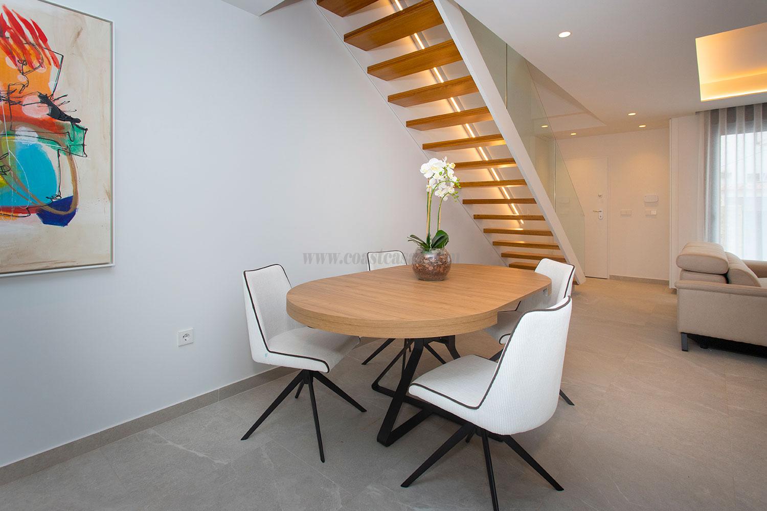 For sale of duplex in Torremanzanas