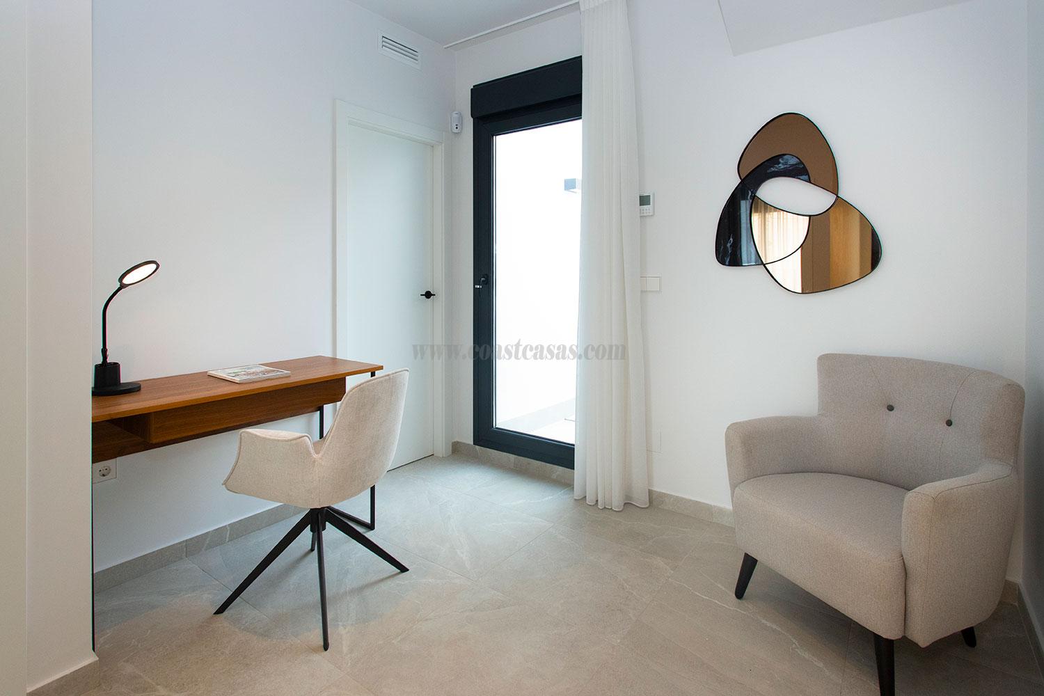 For sale of duplex in Torremanzanas