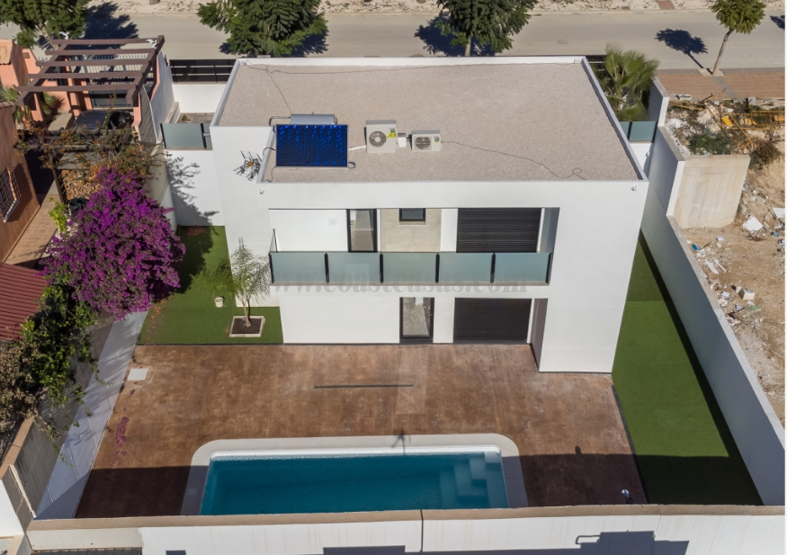 For sale of villa in Fortuna