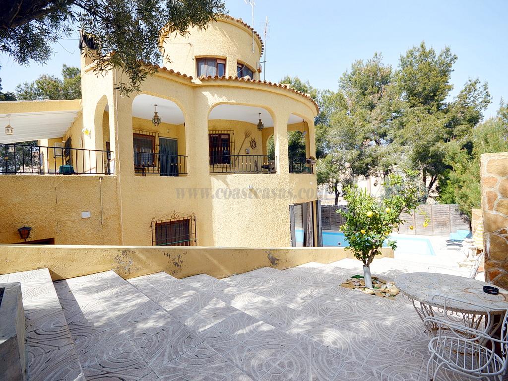 Venta de villa en Orihuela Costa