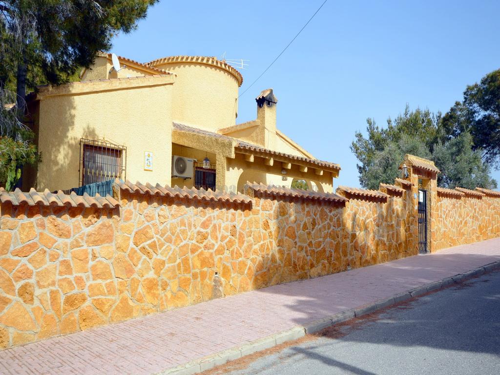 Venta de villa en Orihuela Costa