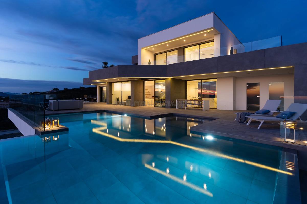 Venta de villa en Benitachell