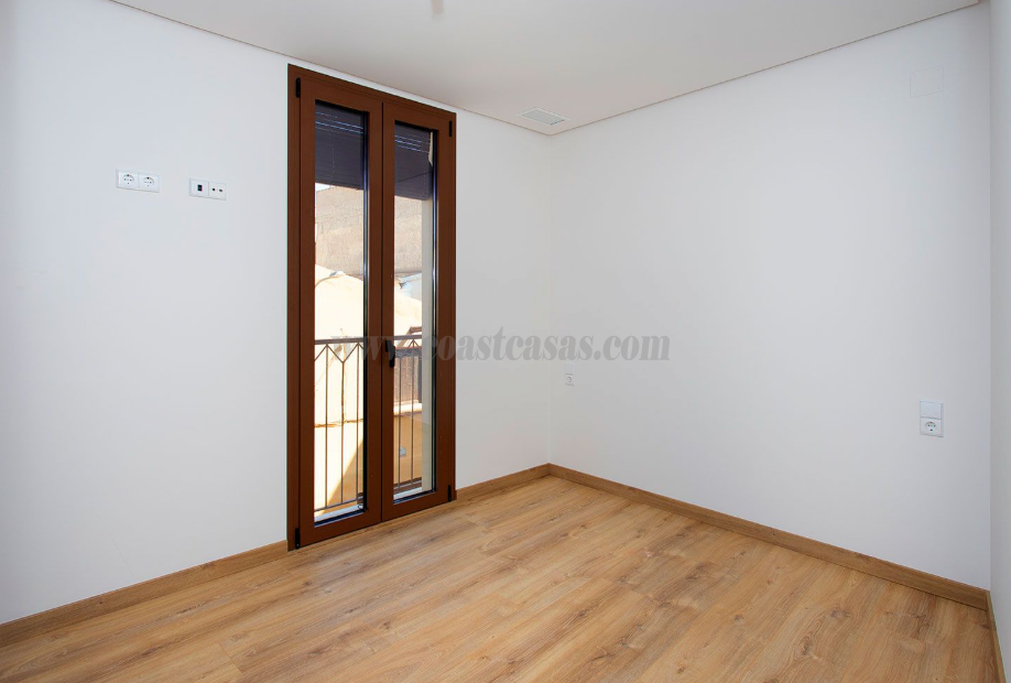 For sale of apartments in Hondón de las Nieves