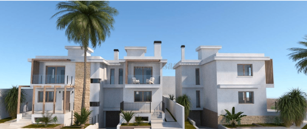 For sale of villa in Los Alcázares