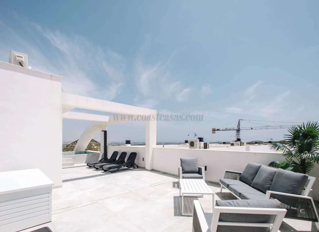 For sale of bungalow in Rojales