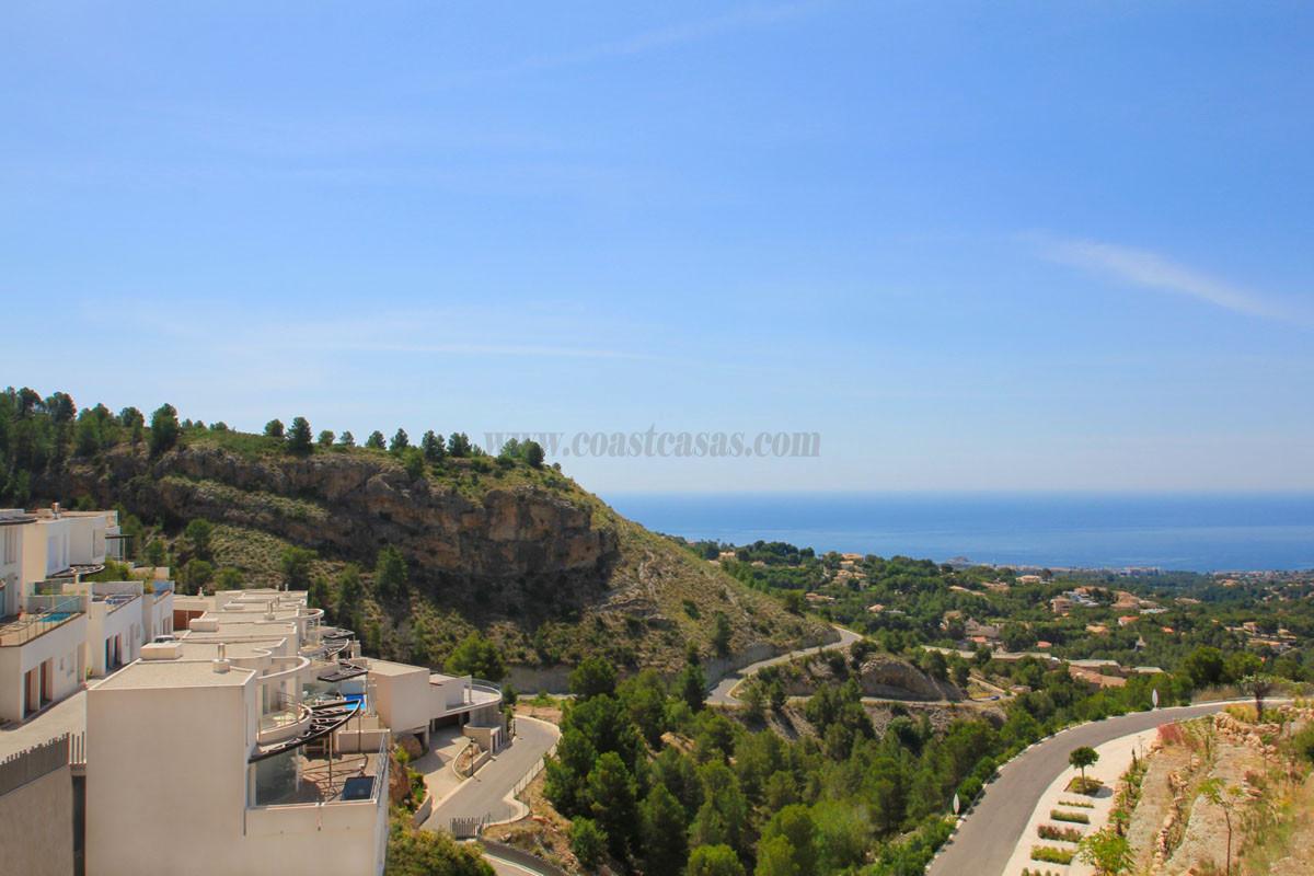 For sale of villa in Altea