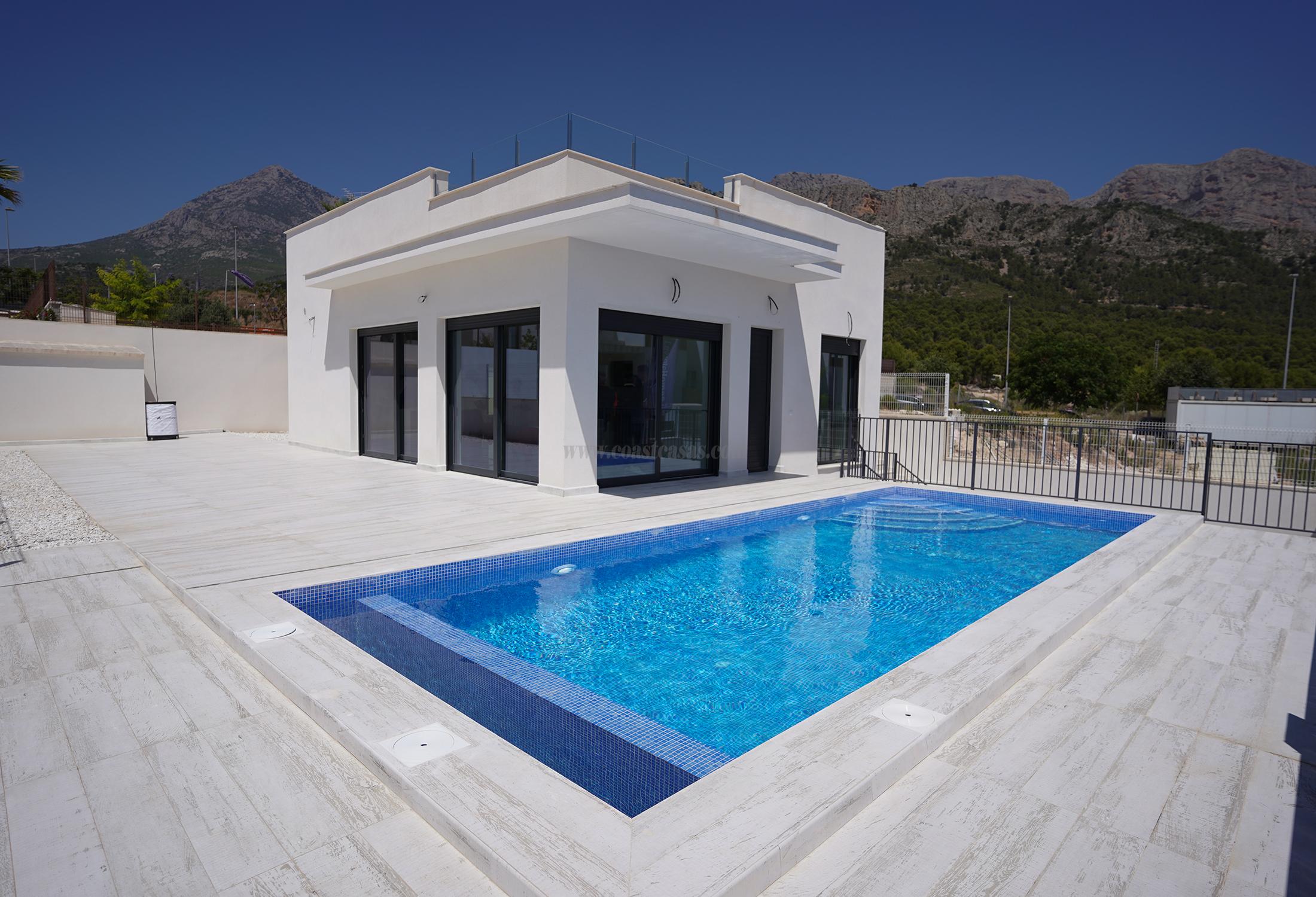 For sale of villa in Polop