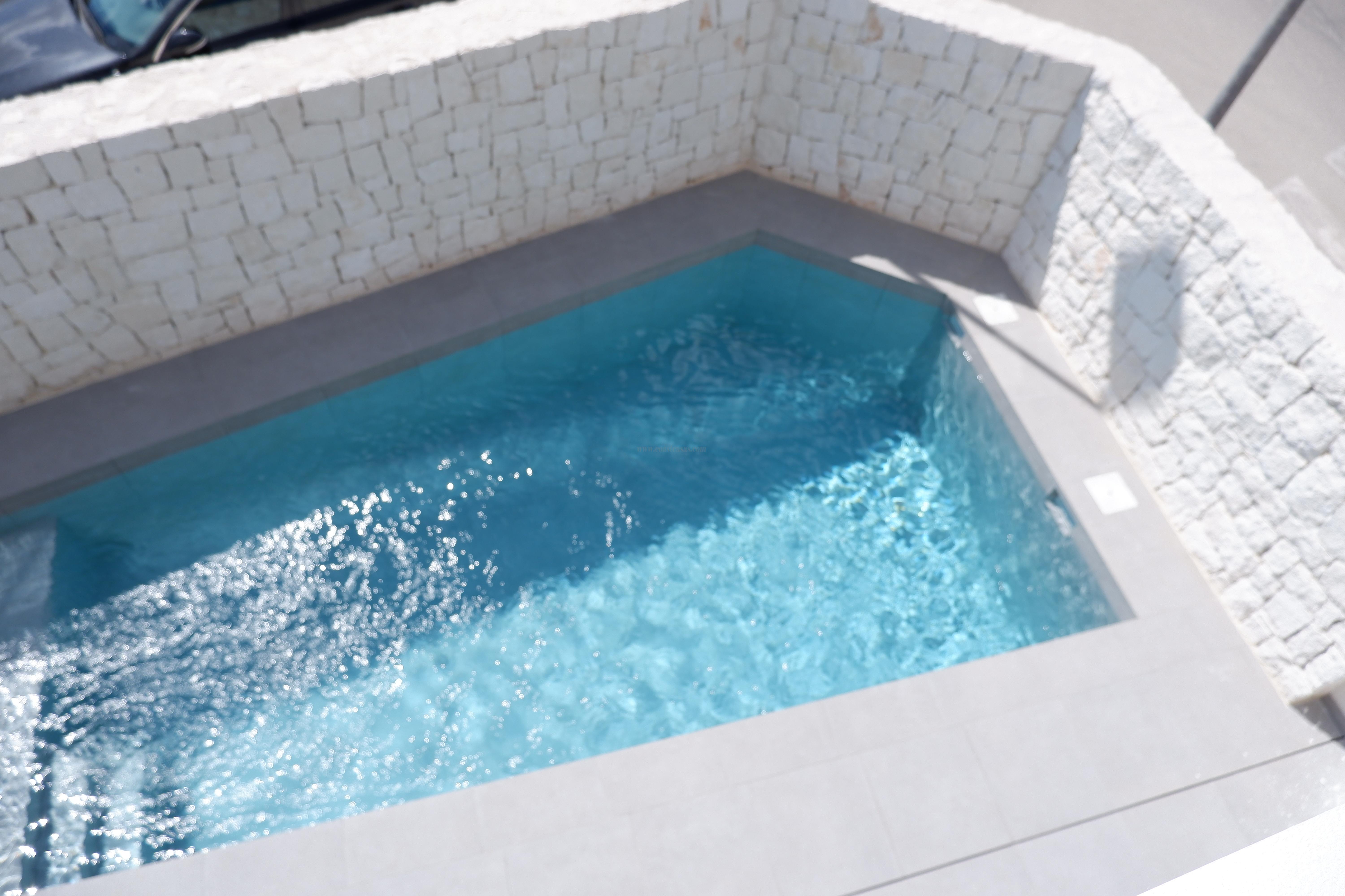 For sale of villa in Benijofar