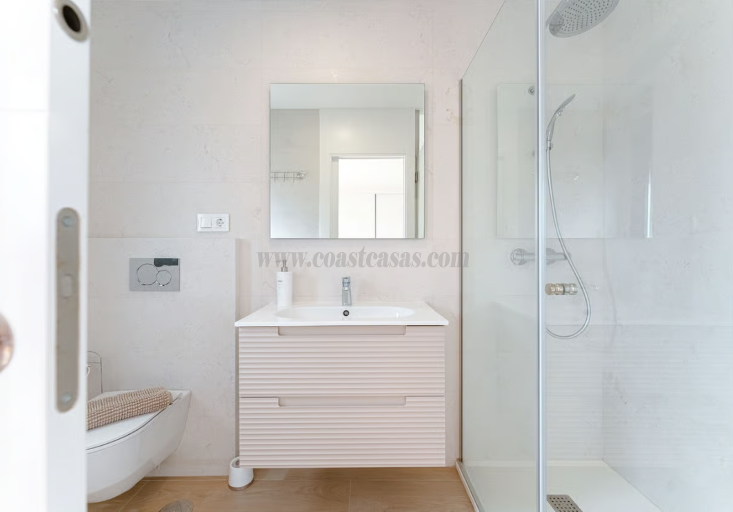 For sale of house in Pilar de la Horadada