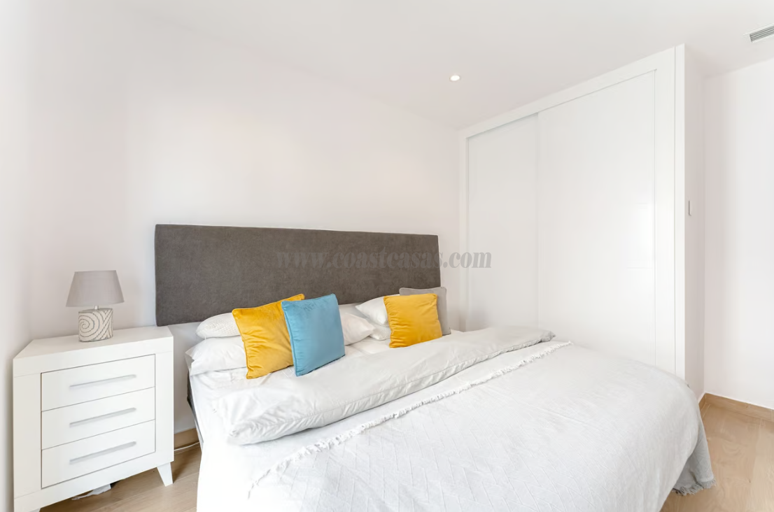 For sale of house in Pilar de la Horadada