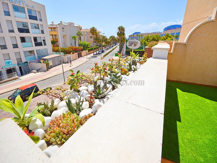 For sale of apartment in Orihuela Costa
