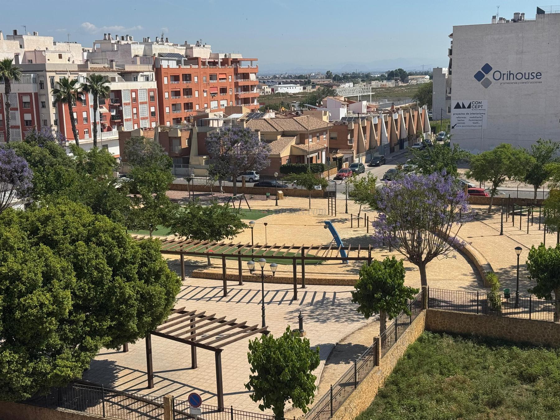 For sale of apartment in Almoradí