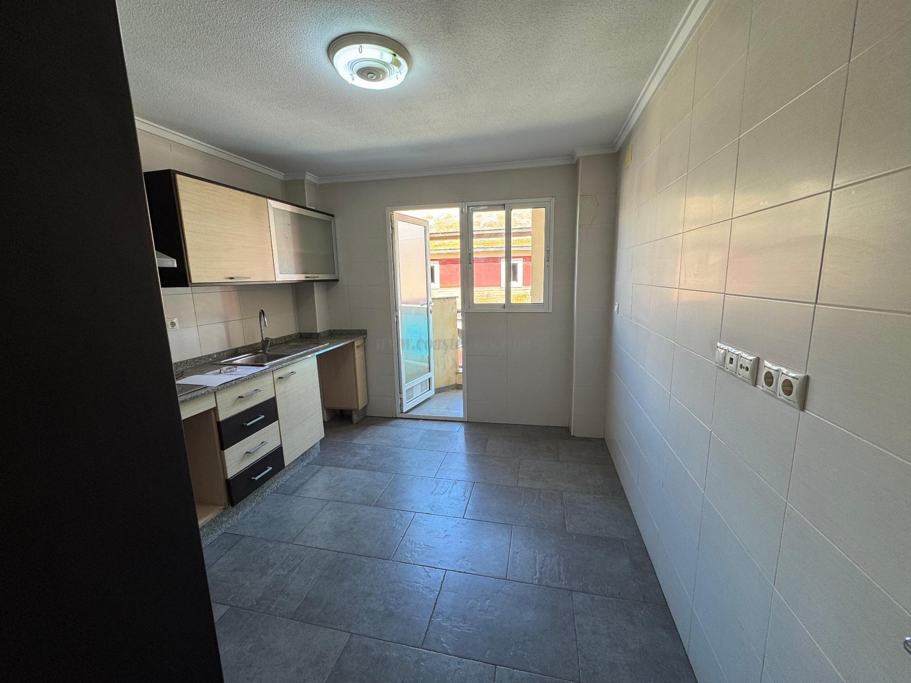For sale of apartment in Almoradí