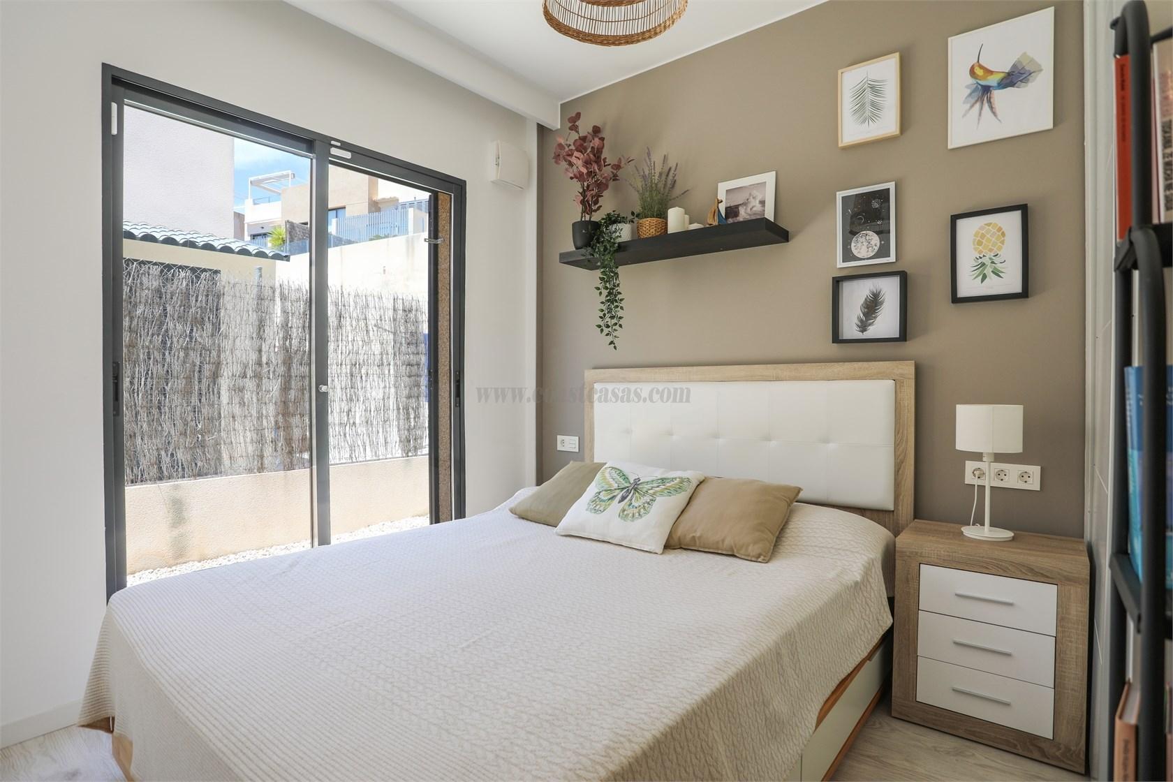 Venta de chalet en Orihuela Costa