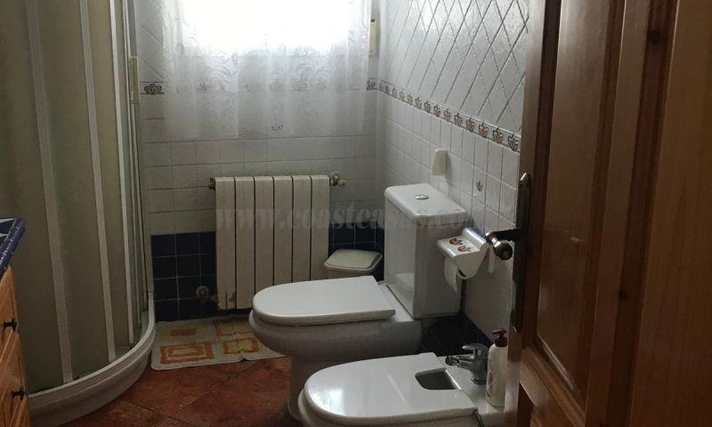 Venta de villa en Hondón De Las Nieves