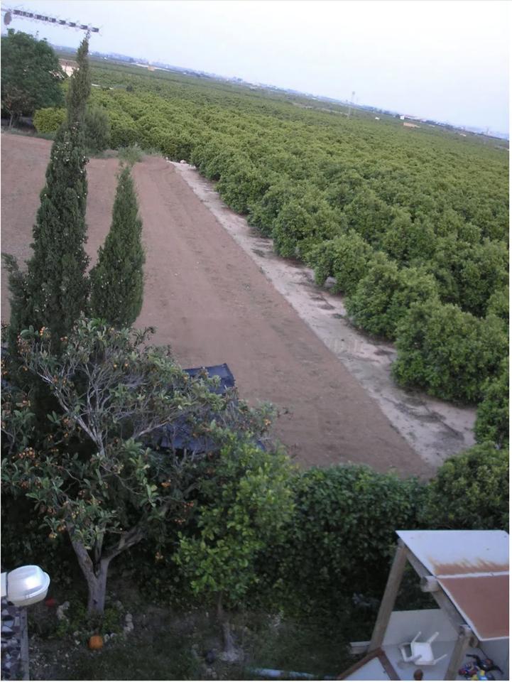Venta de villa en Chiva