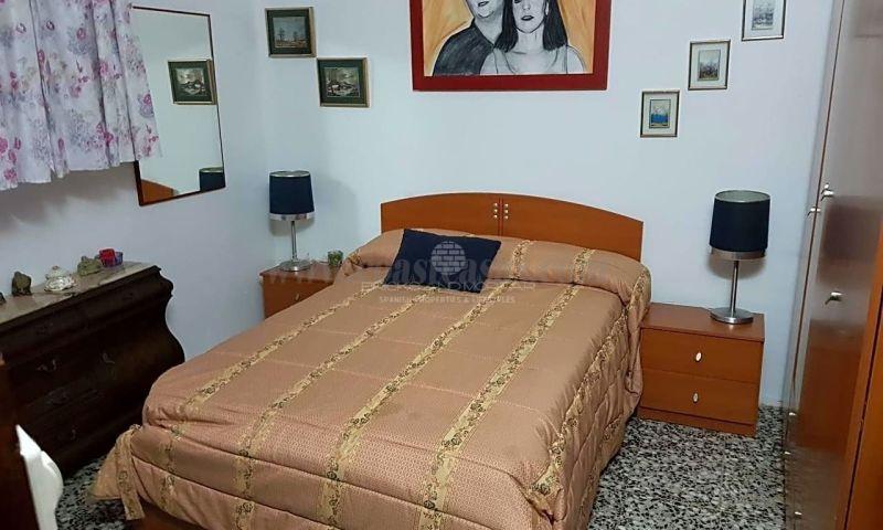 Venta de villa en Macastre