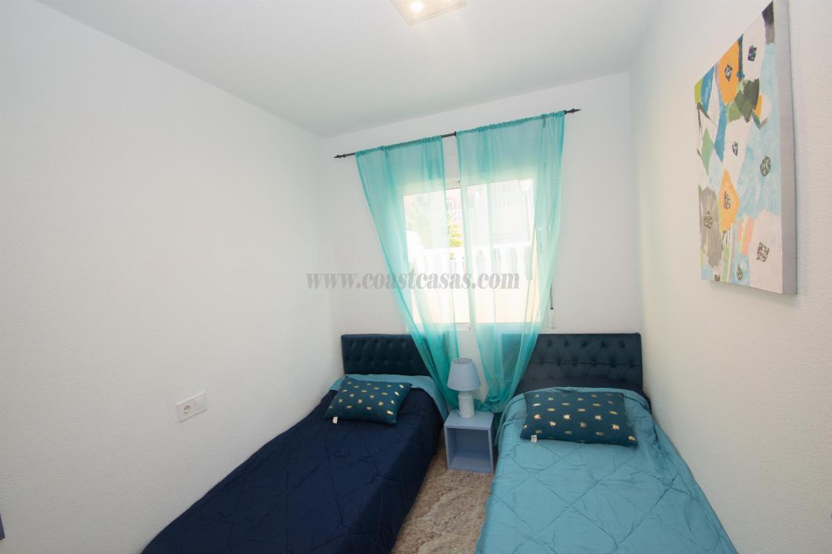 For sale of house in Orihuela Costa