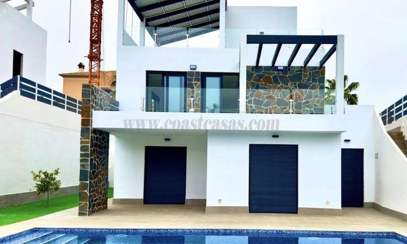 Venta de villa en Rojales