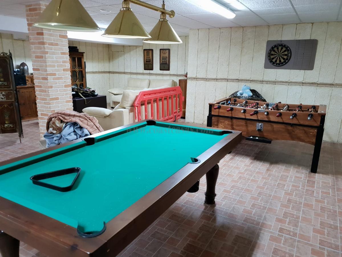 For sale of chalet in Torrevieja