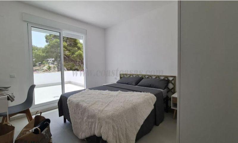 Köp av chalet i Orihuela Costa