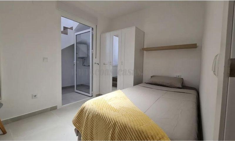 Köp av chalet i Orihuela Costa