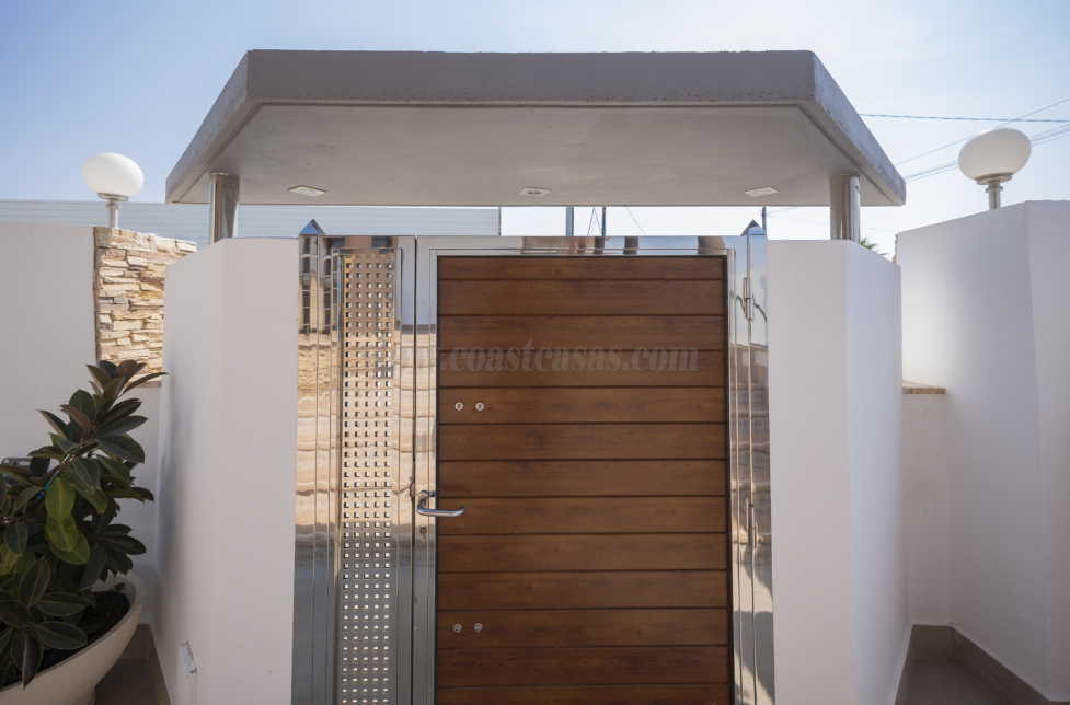 For sale of villa in Murcia