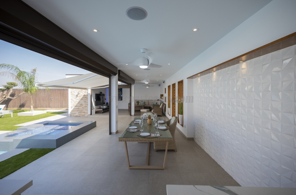 For sale of villa in Murcia