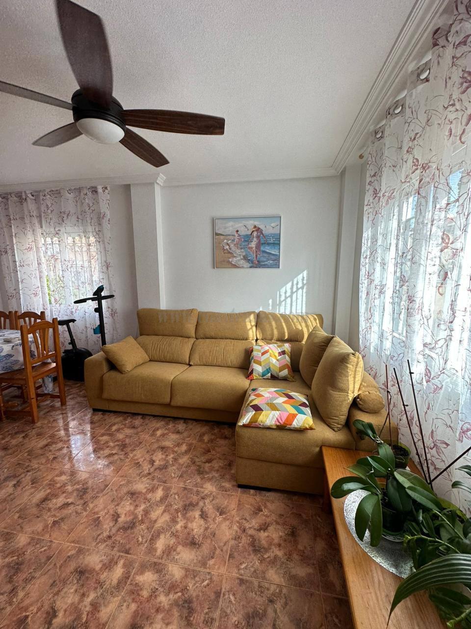 For rent of duplex in Orihuela Costa