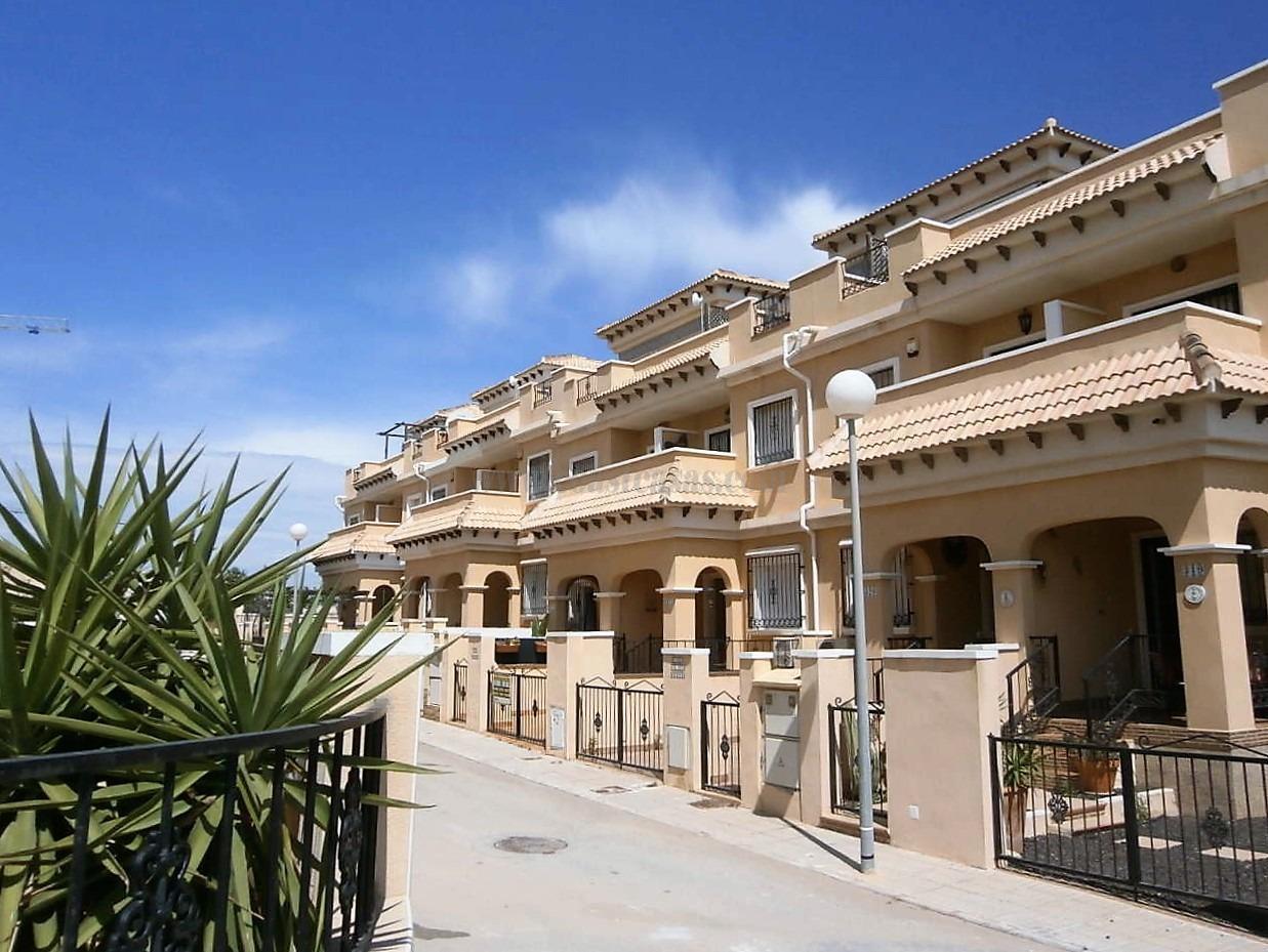 For sale of duplex in Orihuela Costa