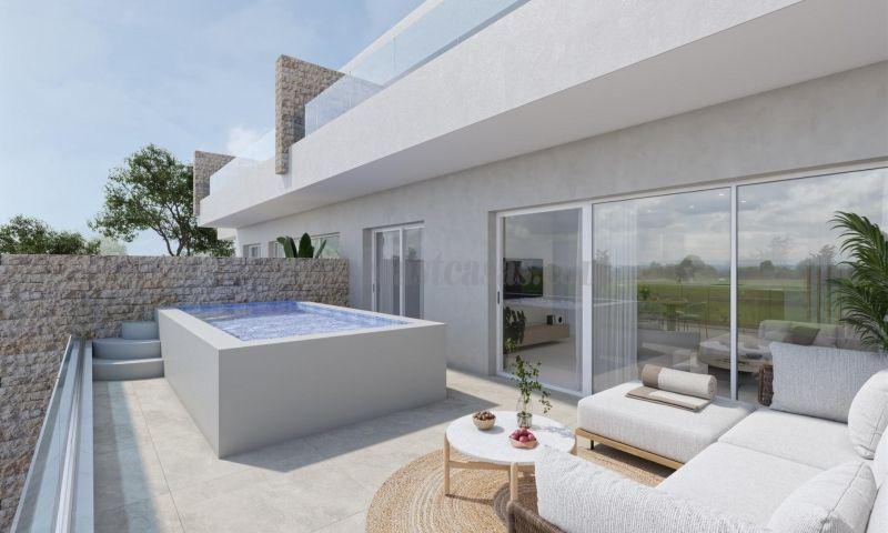 Zu verkaufen von chalet in
 Pilar De La Horadada