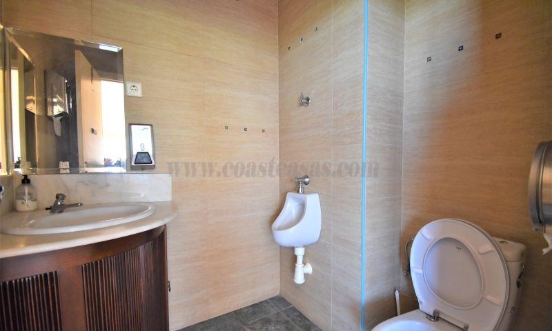 Venta de local en Orihuela Costa