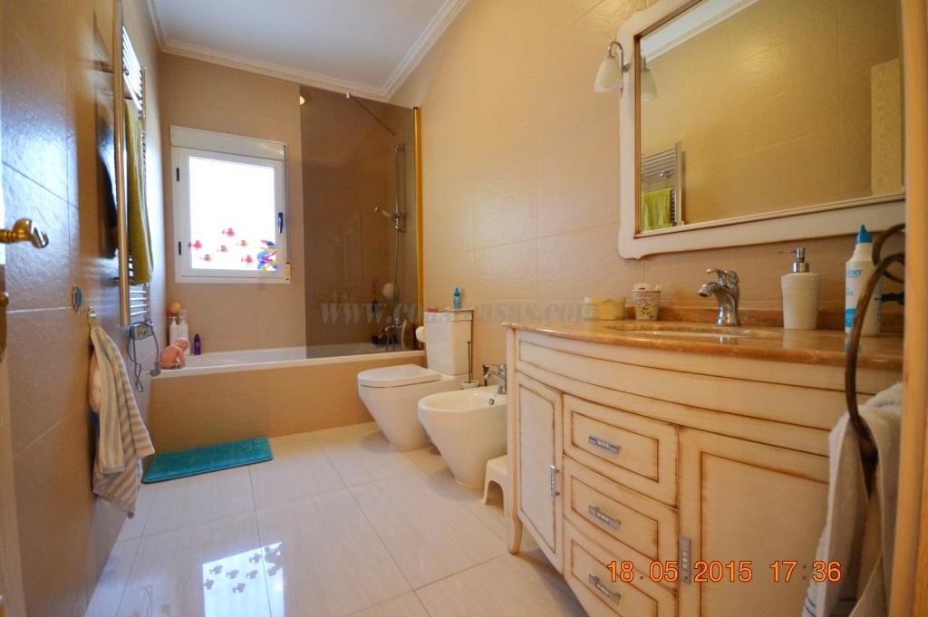 For rent of villa in Orihuela Costa