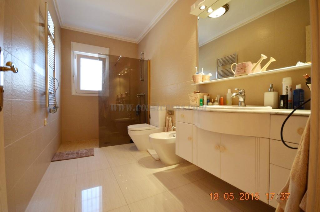 For rent of villa in Orihuela Costa