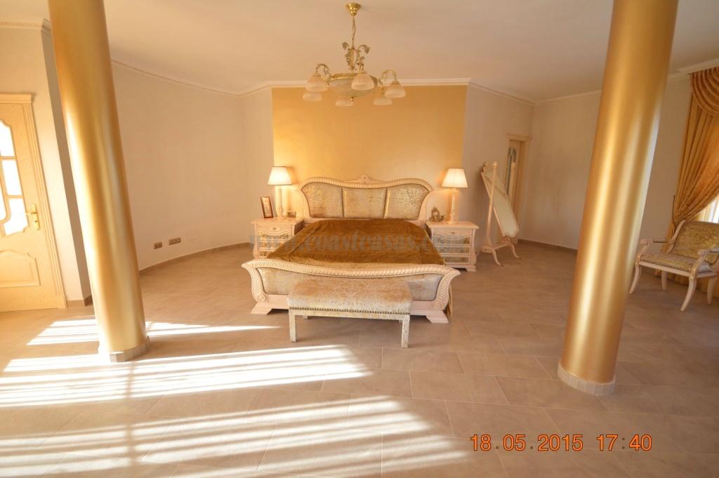 For rent of villa in Orihuela Costa